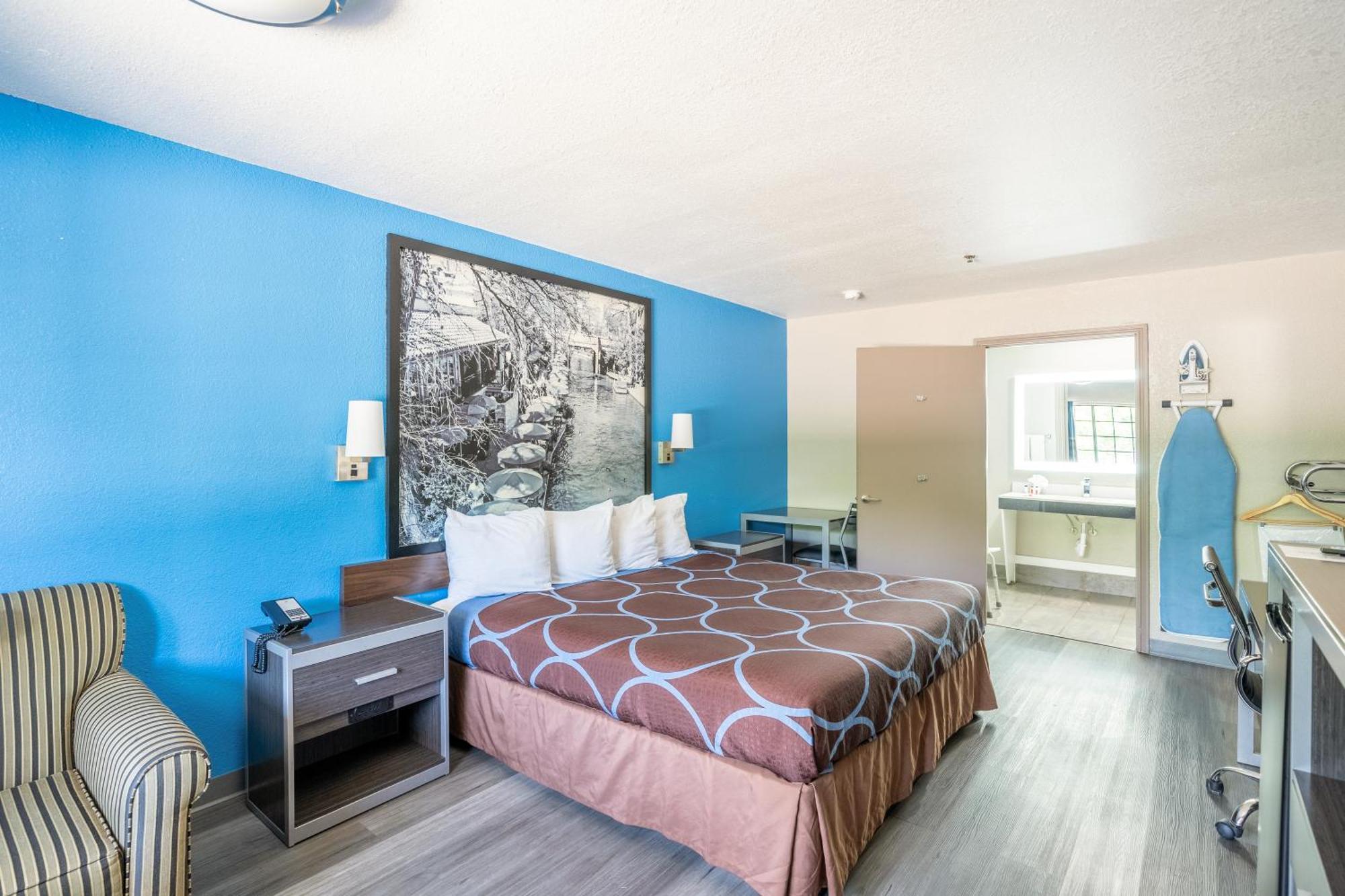Super 8 By Wyndham San Antonio/Riverwalk Area Extérieur photo